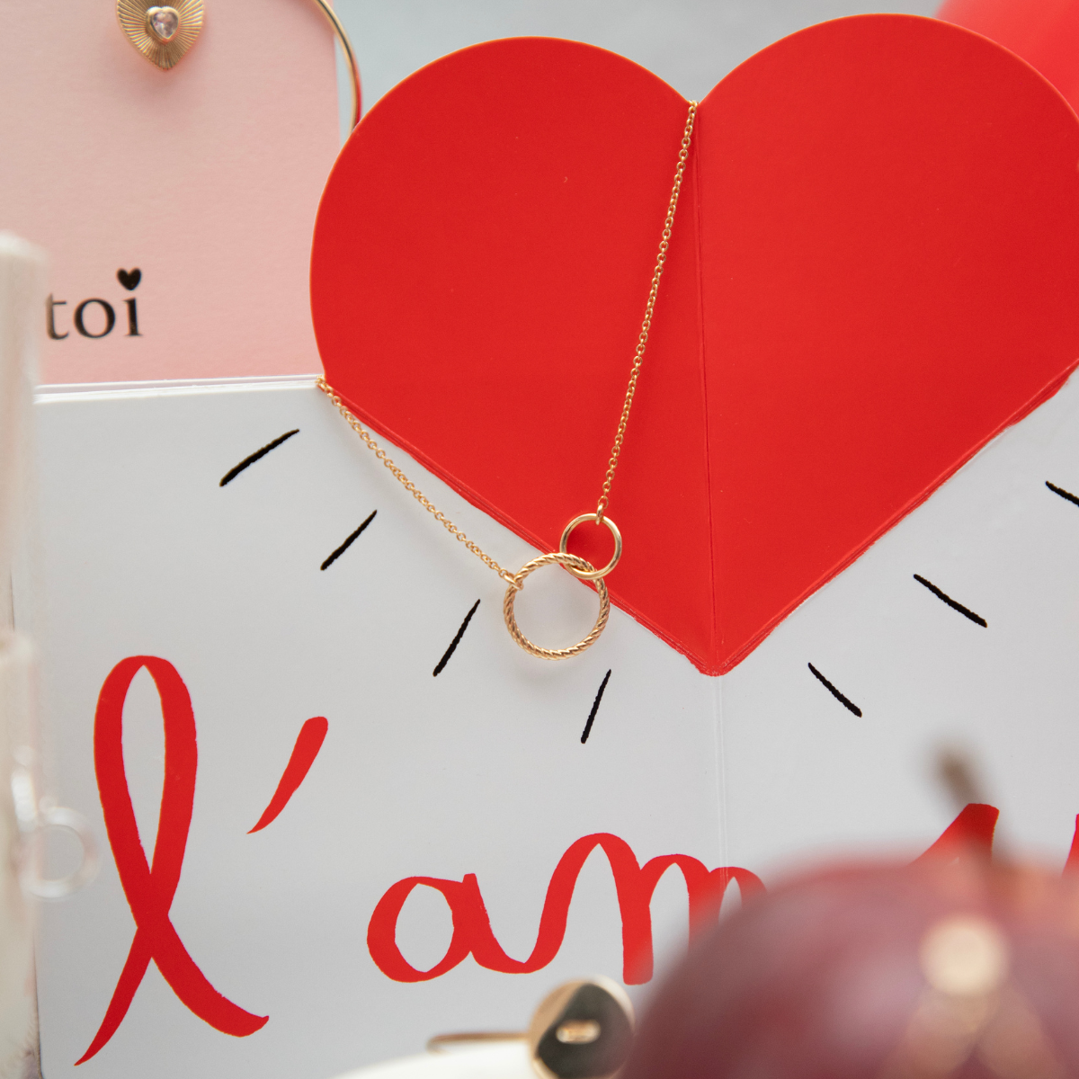 Collier duo d'anneaux lisse et strié plaqué or