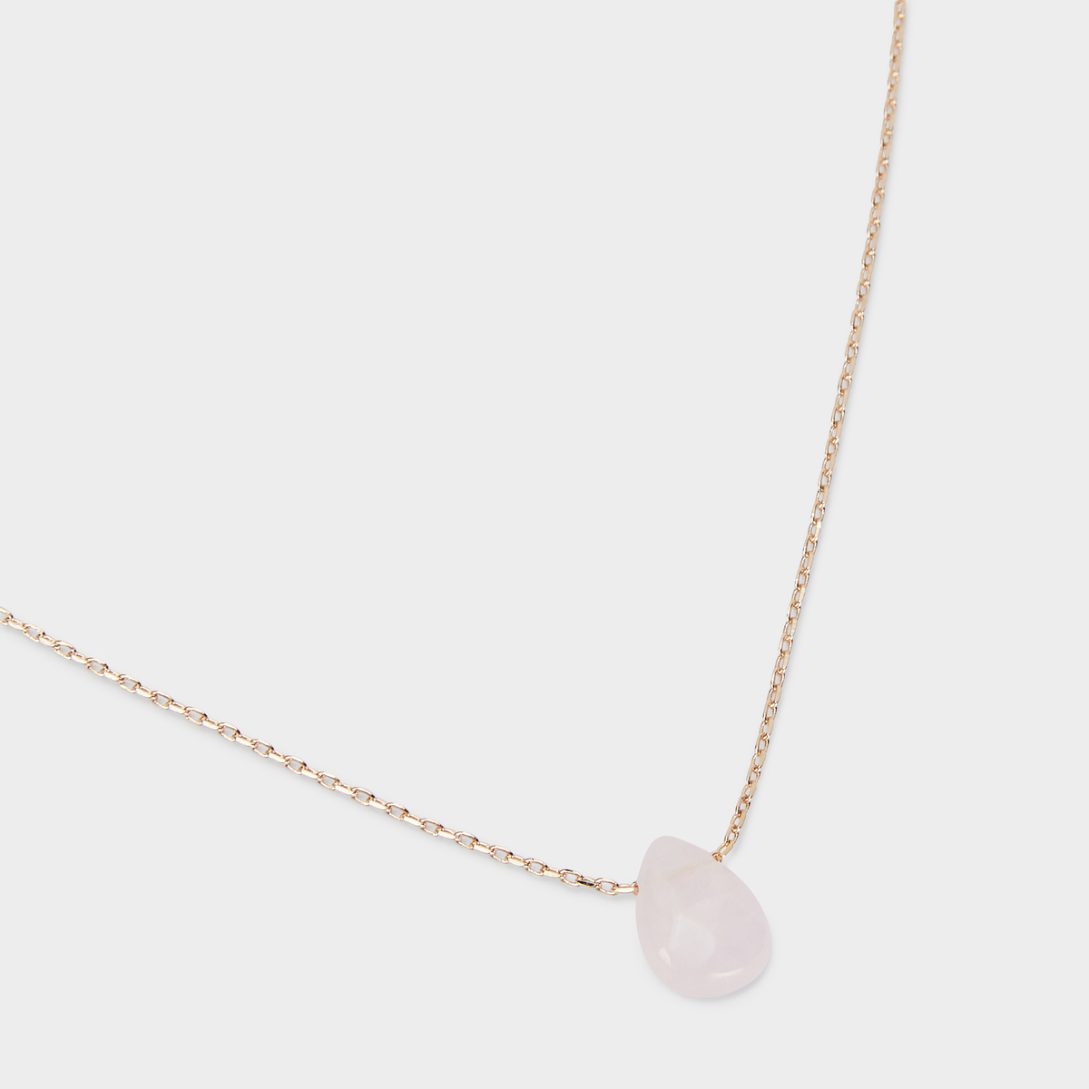 Collier goutte pierre rose sur chaîne plaqué or