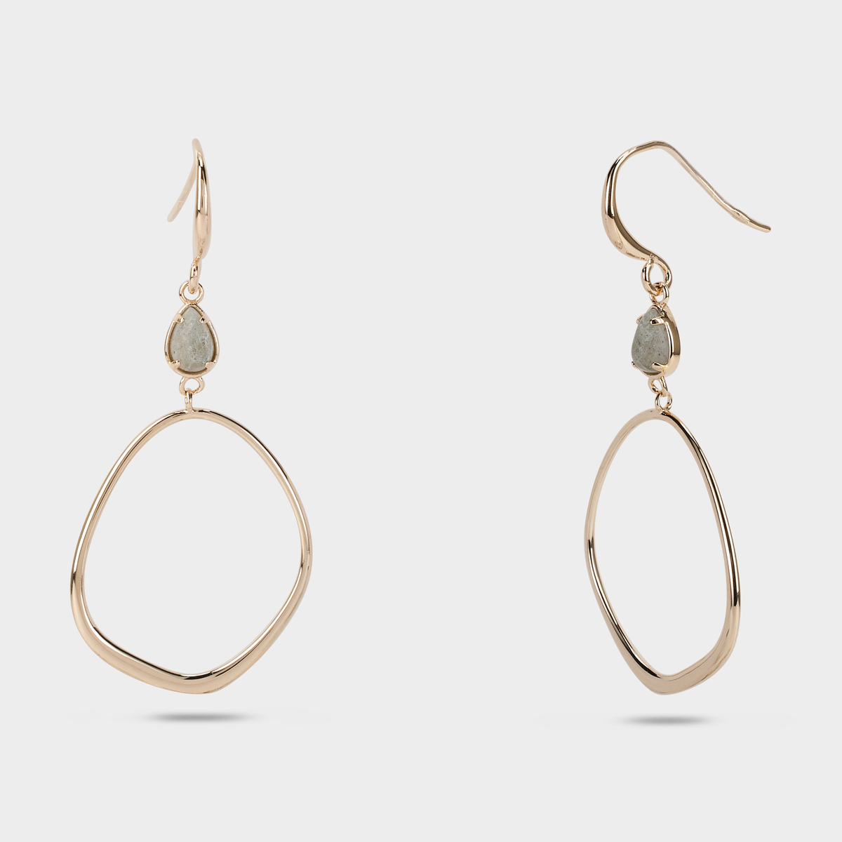 Boucles d'oreilles pierre et goutte plaqué or