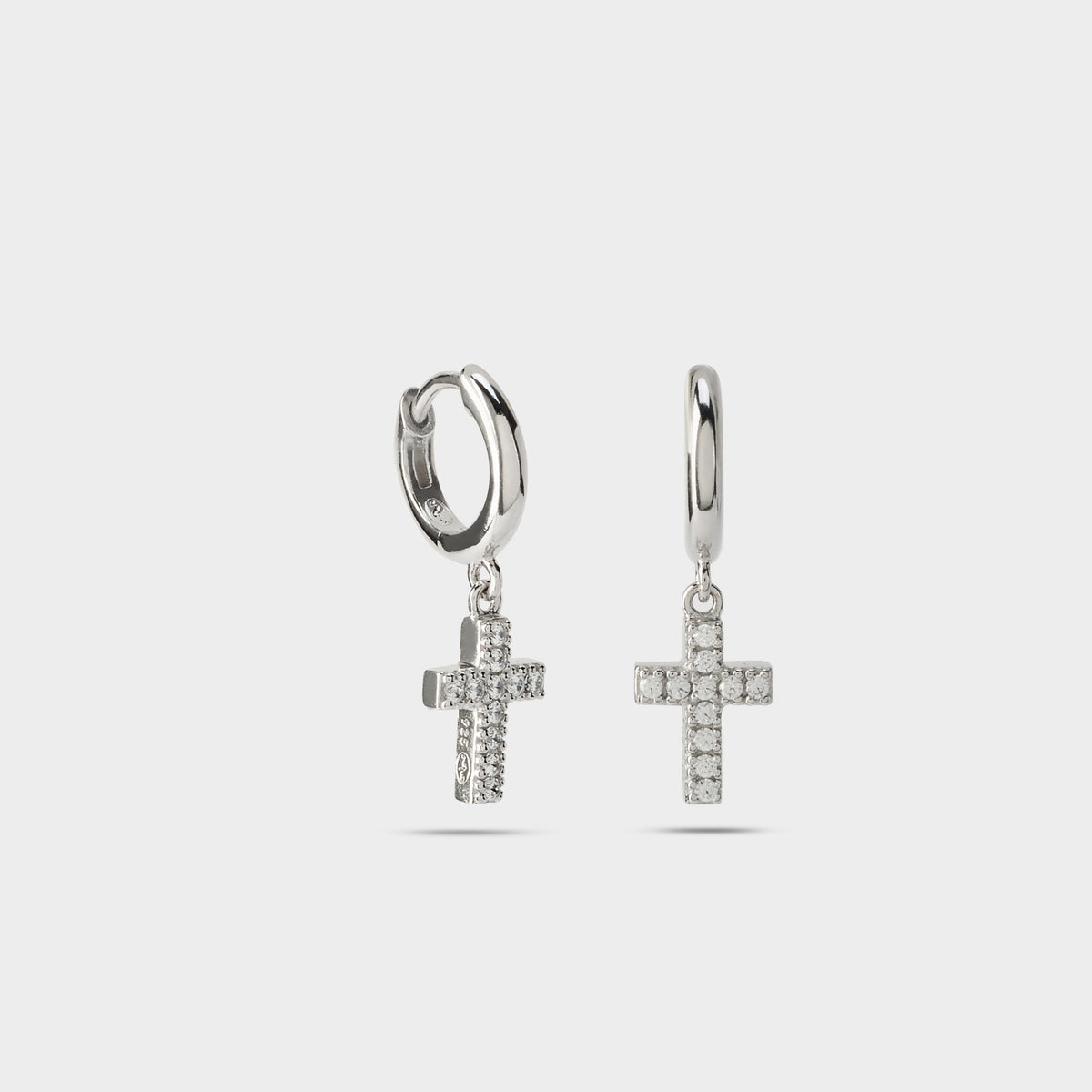 Boucles d'oreilles mini créoles croix pavée argent