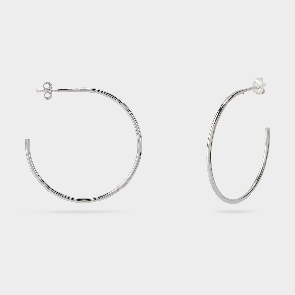 Boucles d'oreilles grandes créoles tube argent