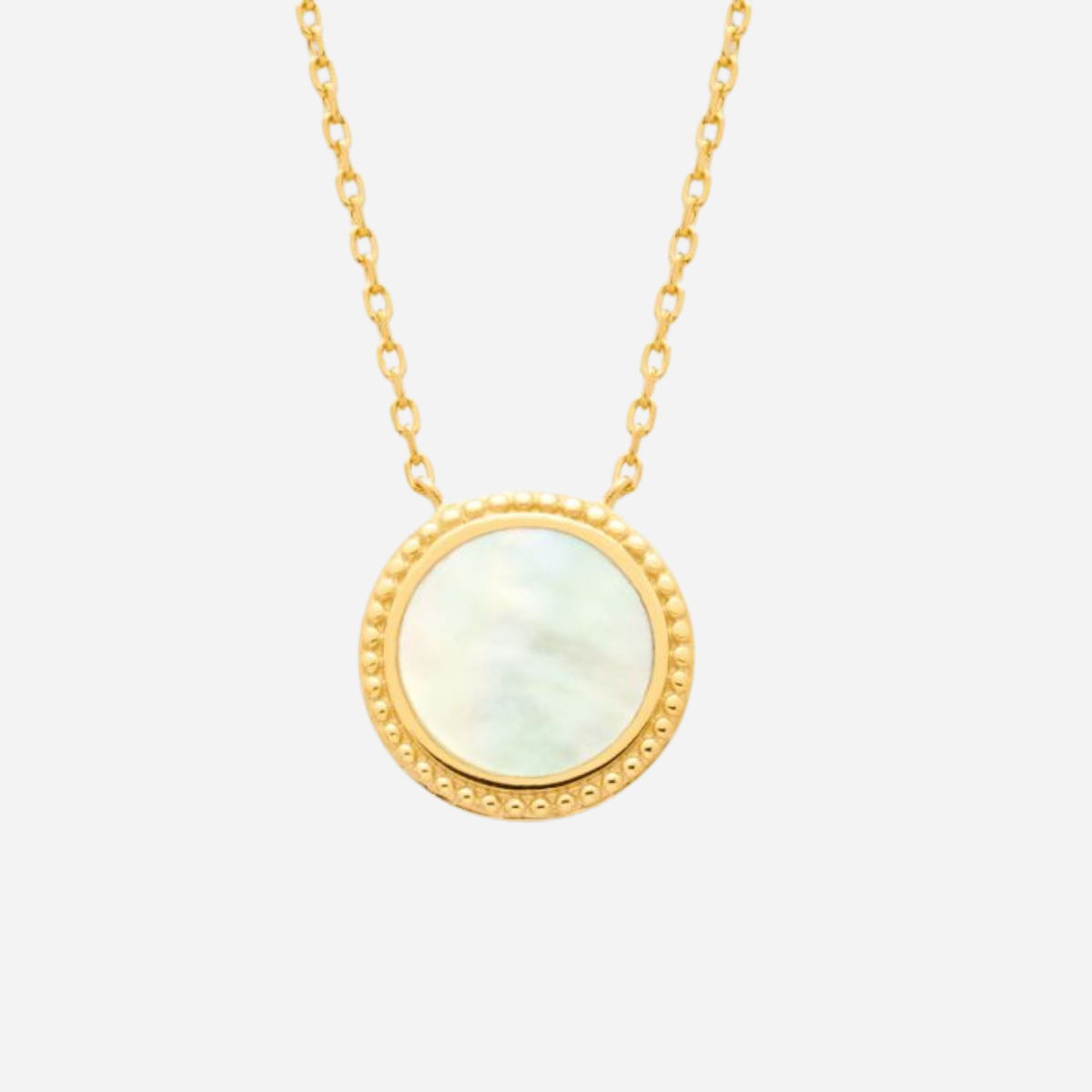 Collier nacre ronde perlée sur chaîne plaqué or