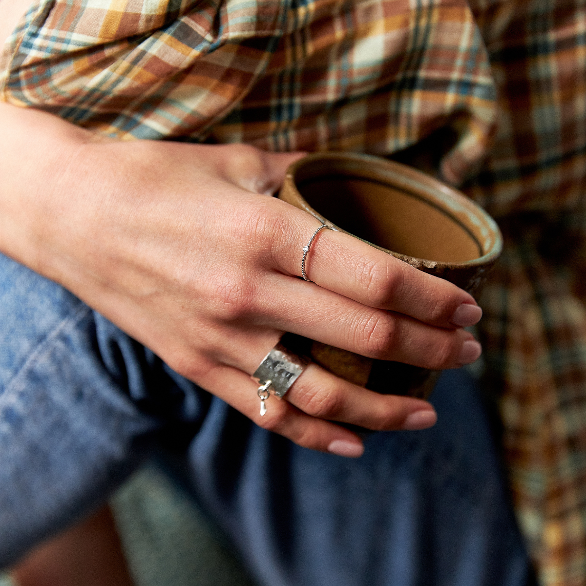 Bague perlée et brillants argent