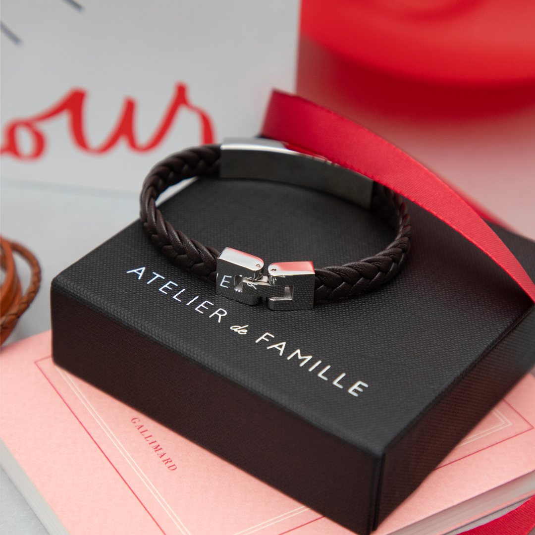 Bracelet cuir tressé et plaque noir