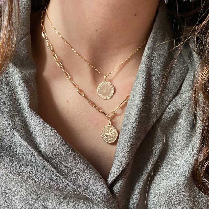 Collier médaille laurier sur chaîne maille forçat