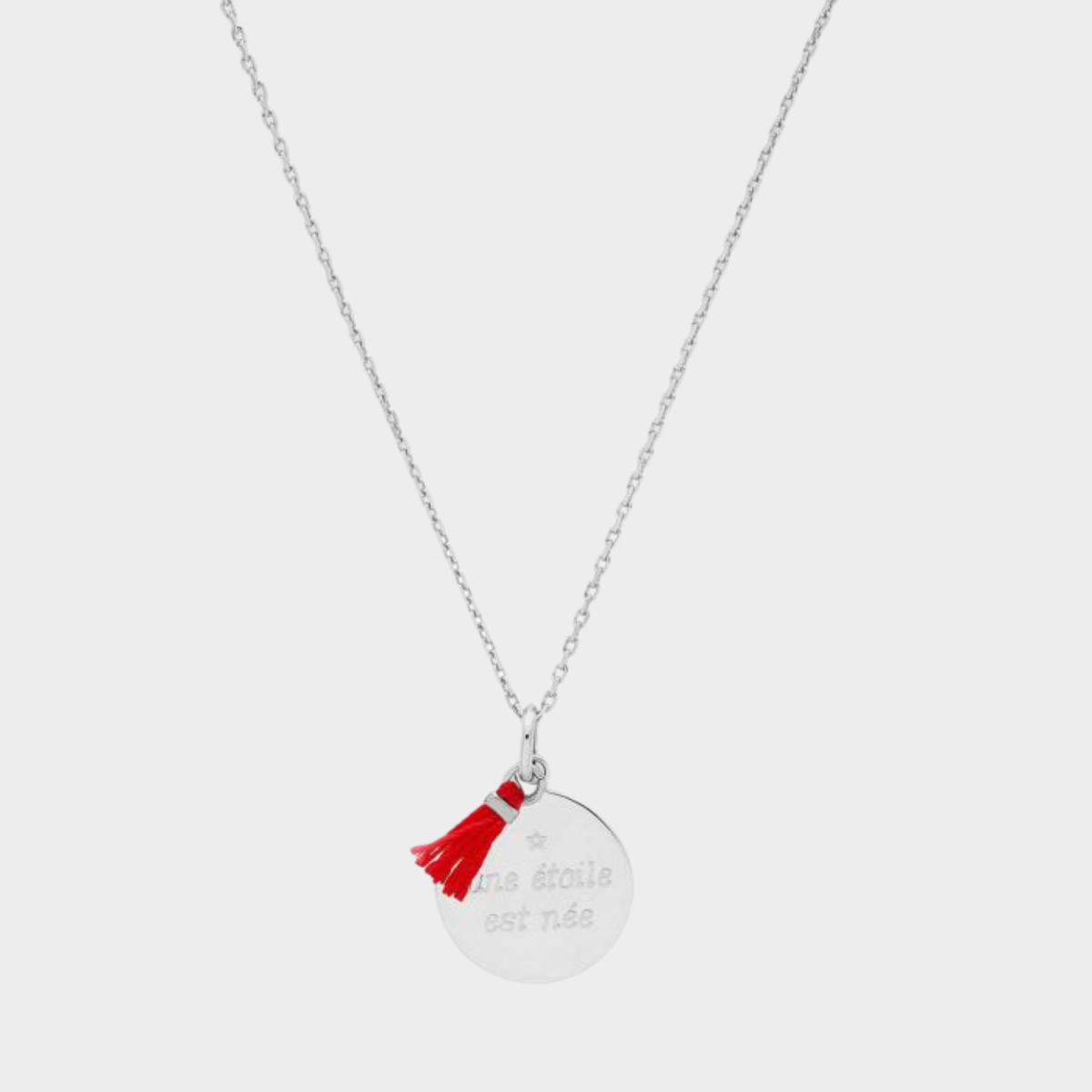 Collier petite médaille à message et pompon sur chaîne forçat argent