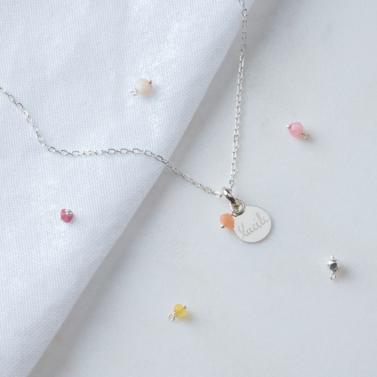 Collier 1 mini breloque et pierres semi-précieuses argent