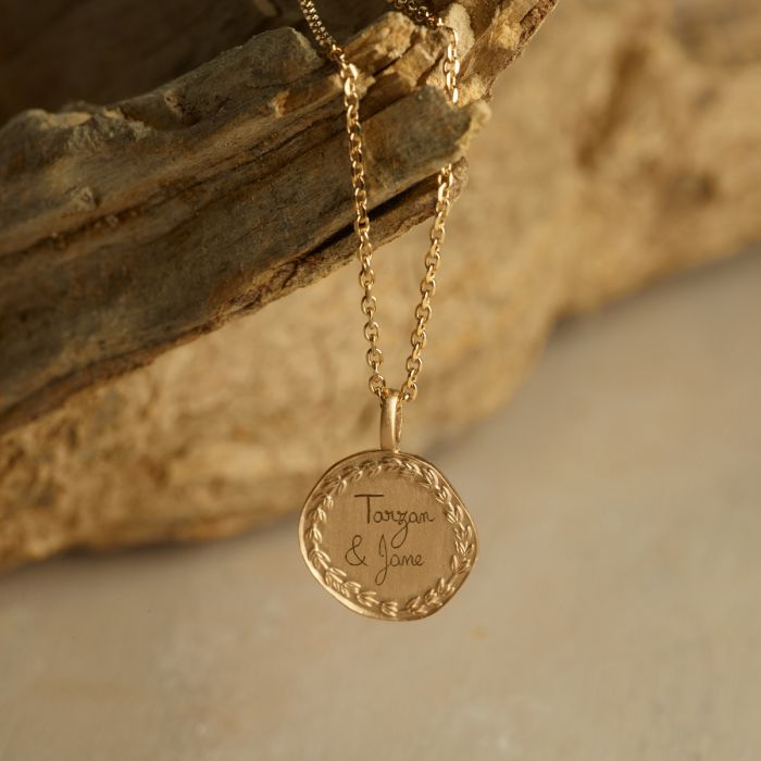 Collier médaille laurier sur chaîne maille forçat