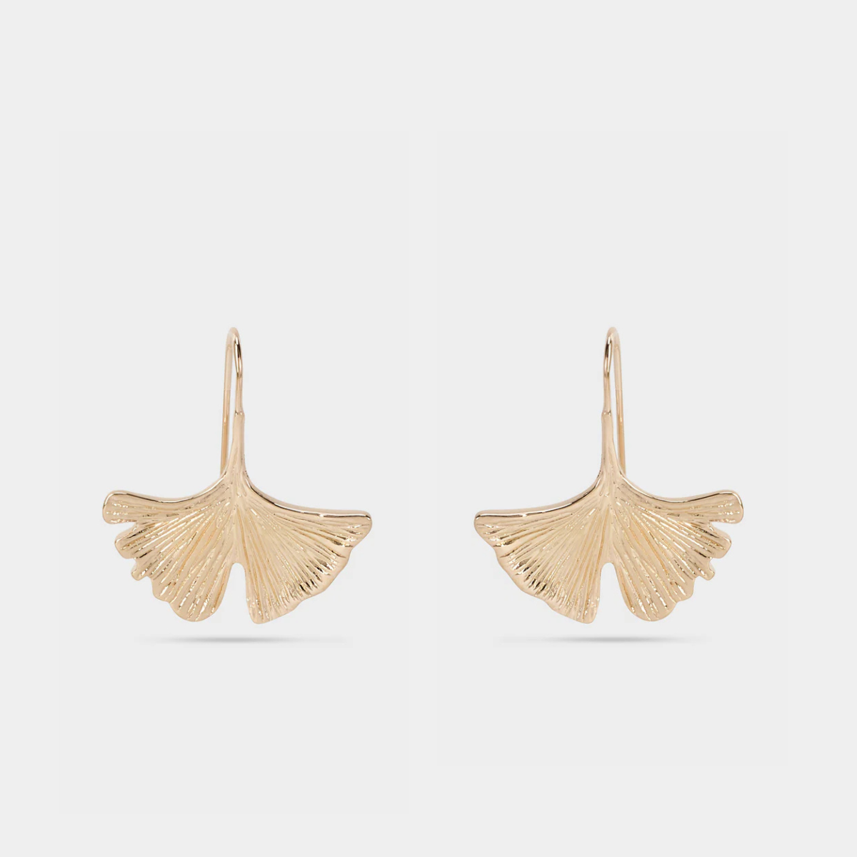 Boucles d'oreilles Gingko plaqué or