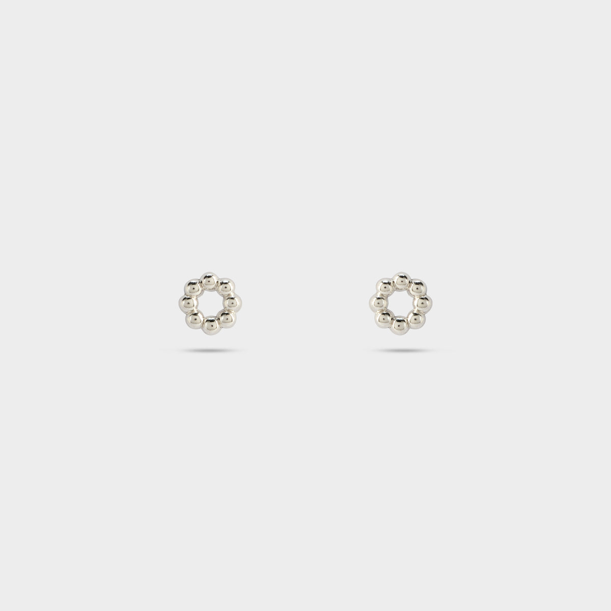 Boucles d'oreilles couronne perlée argent