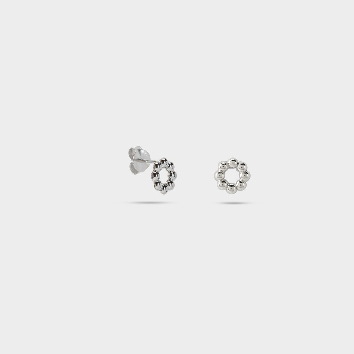 Boucles d'oreilles couronne perlée argent