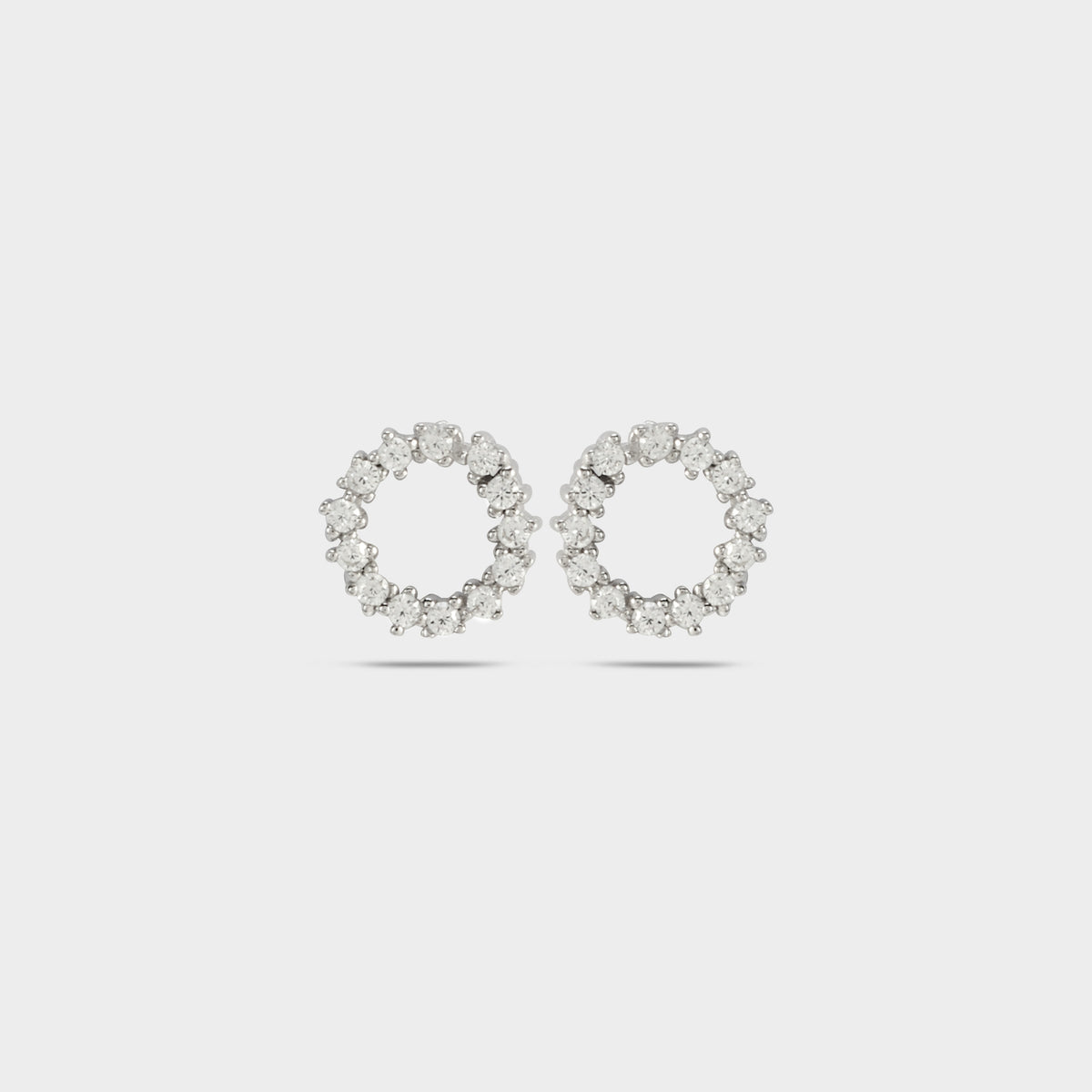 Boucles d'oreilles couronne pavée argent