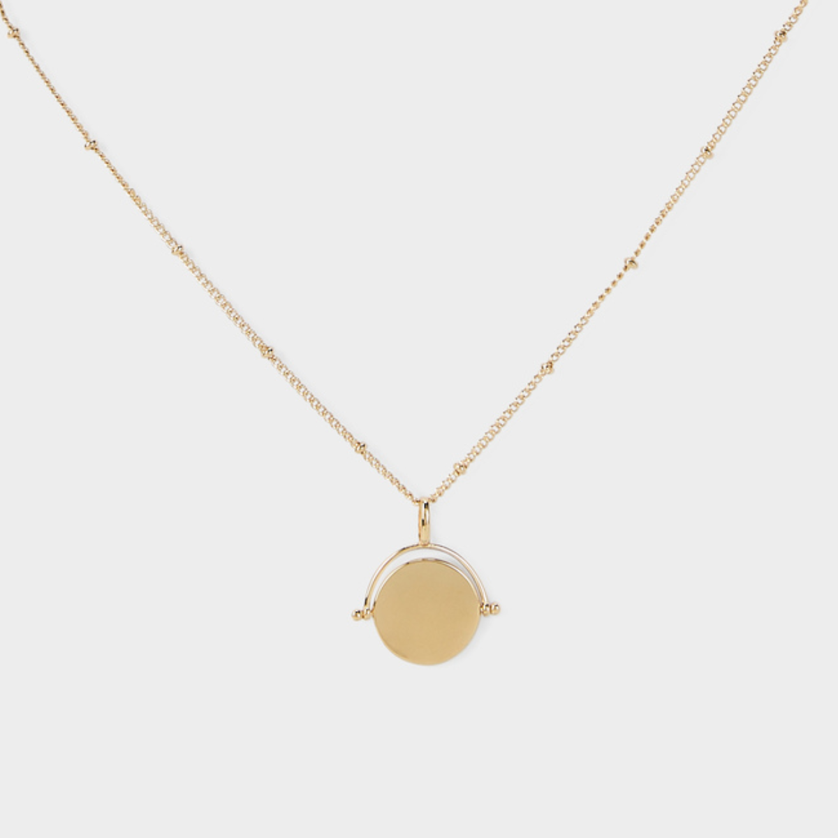 Collier Virevolte sur chaîne perlée plaqué or