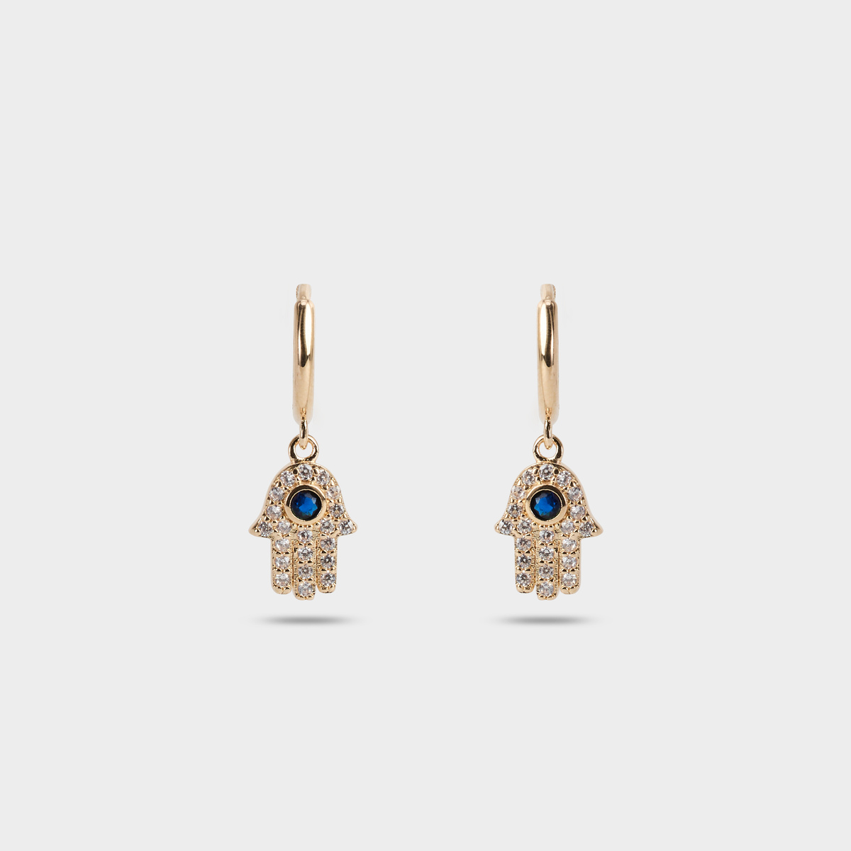 Boucles d'oreilles main de Fatma pavées plaqué or