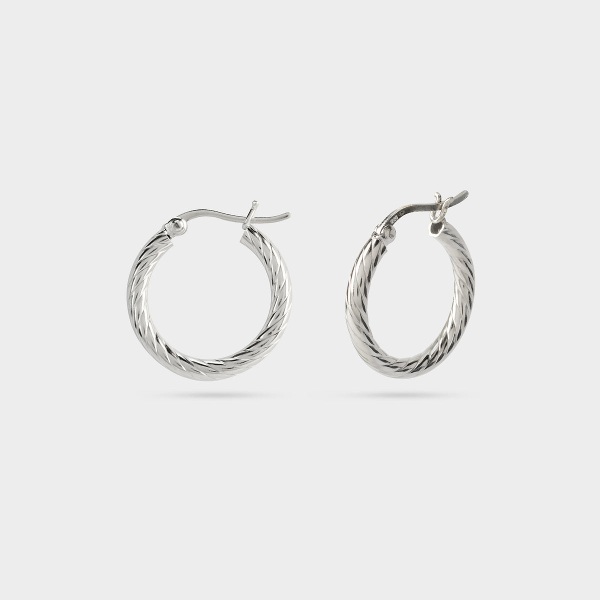 Boucles d'oreilles mini créoles Twist argent