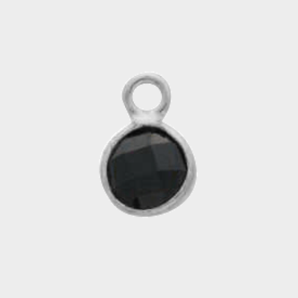 Pierre ronde sertie 0,7cm facettée argent massif Agate noire