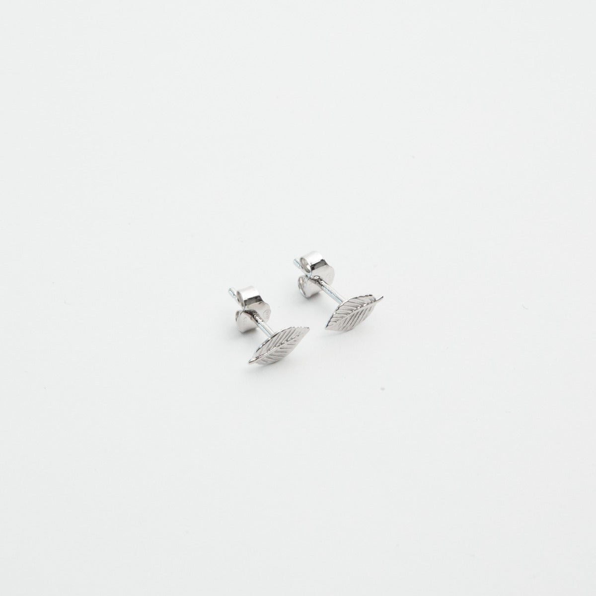 Boucles d'Oreilles Mini feuille Argent