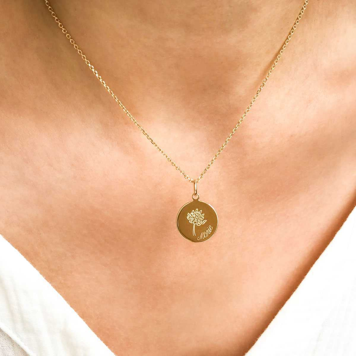 Collier prénom et arbre de famille sur chaîne maille forçat