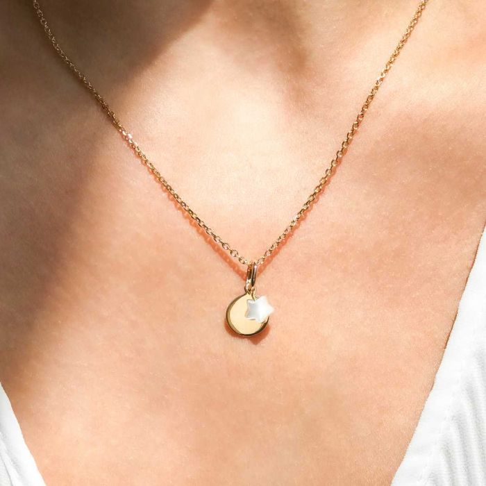 Collier mini rond et pendentif étoile nacre plaqué or