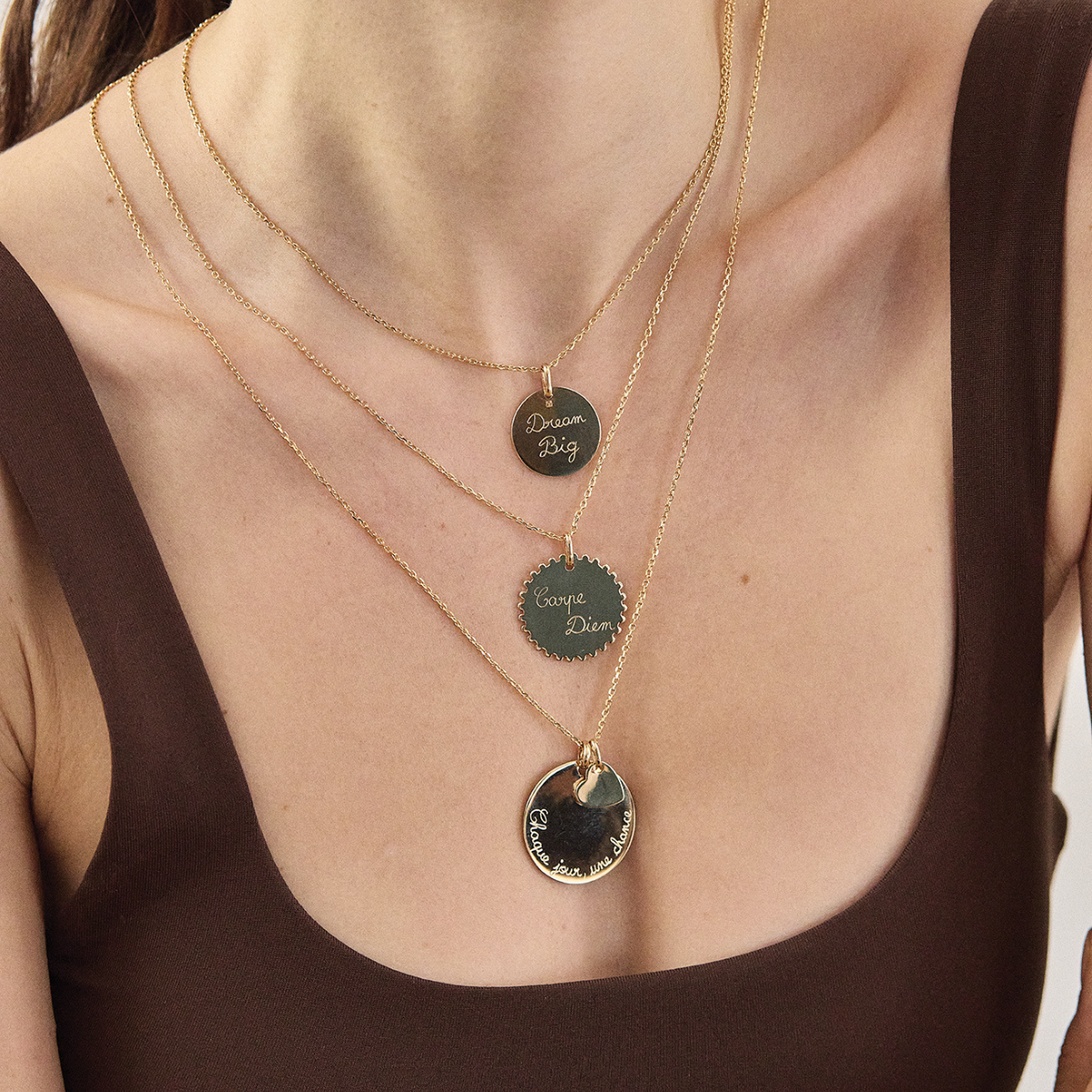 Collier mantra plaqué or – Médaille Sun